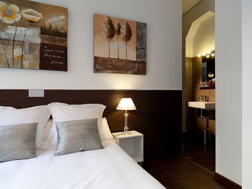 Thc Latina Hostel Madrid Eksteriør billede